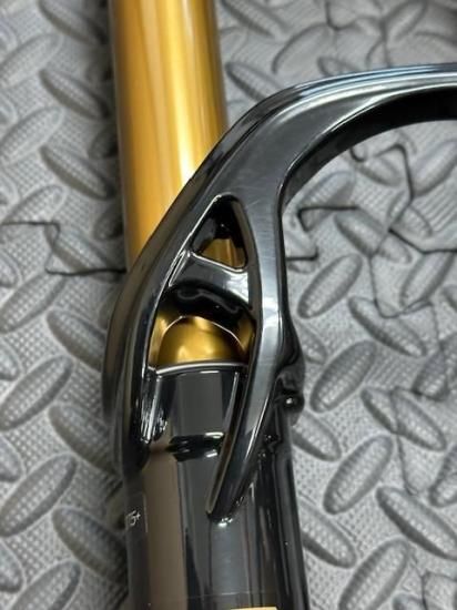 玄武店頭在庫有。 2026 FOX 36 FLOAT 29in F-S 160 Grip X2 S-BLK