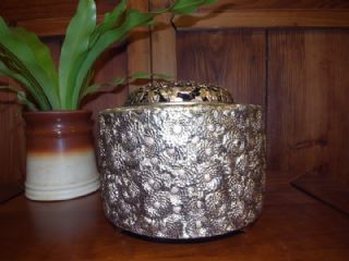 竹風吹西~日本鐵壺-佐野宏采作菊華《洋銀香炉》附木箱