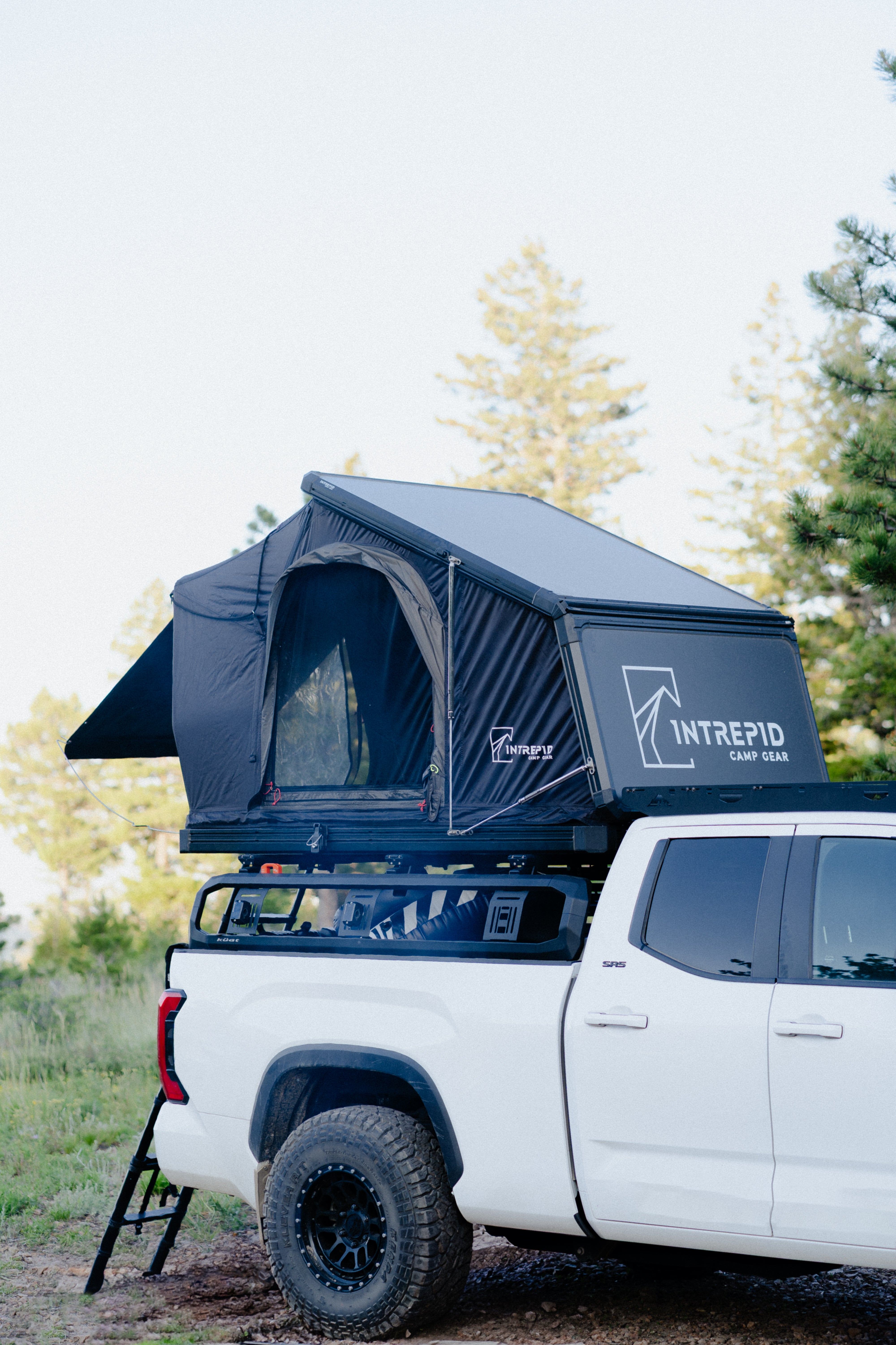 Geo 2.5 Pro Rooftop Tent | Car Tent with Heater & AC Port