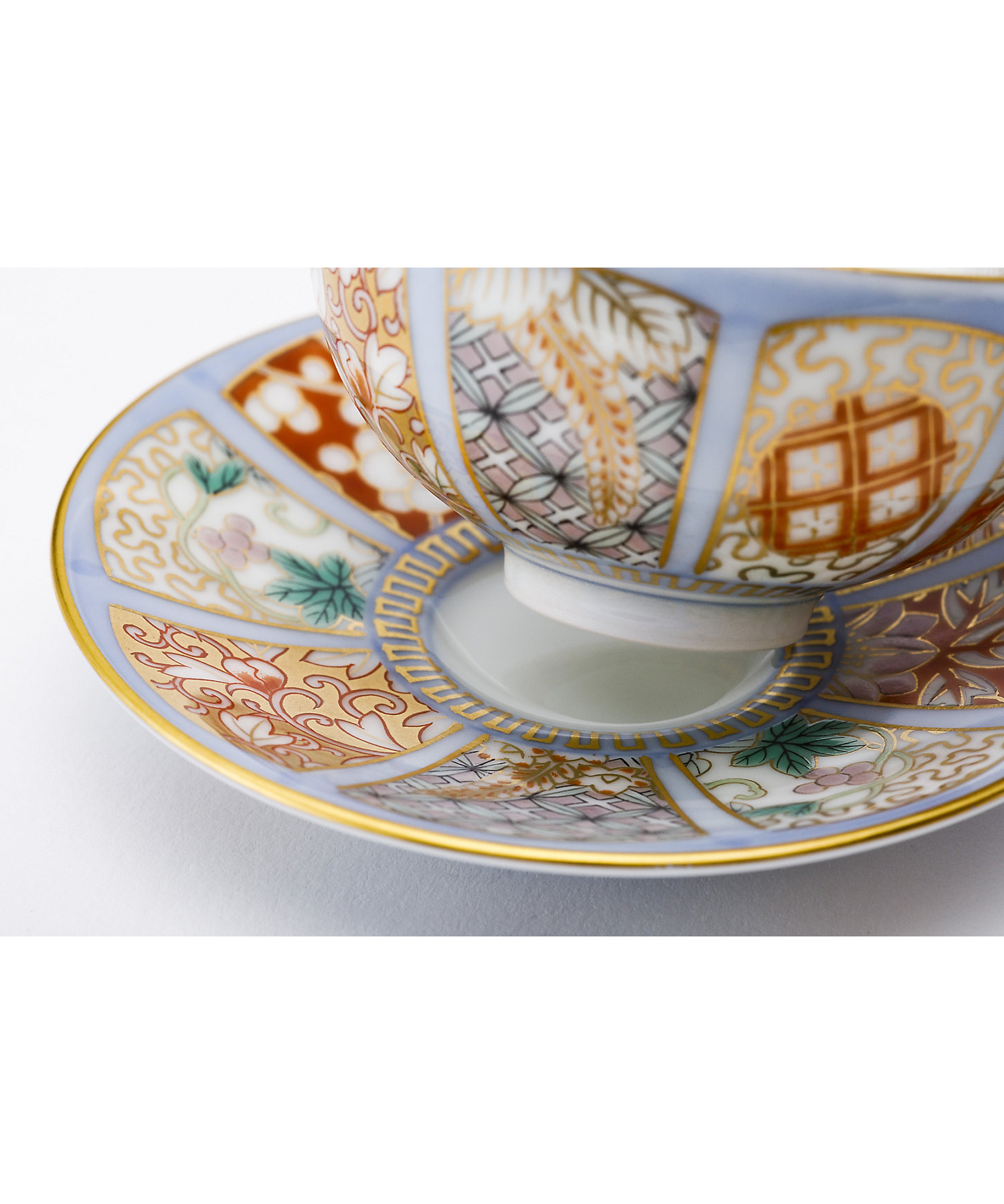 染錦金彩鳳凰 二人具酒器揃 | 深川製磁/フカガワセイジ | 三越伊勢丹