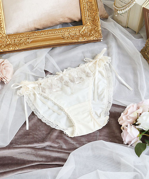 リアナ リボンショーツ（2002432833） | Risa Magli (Women