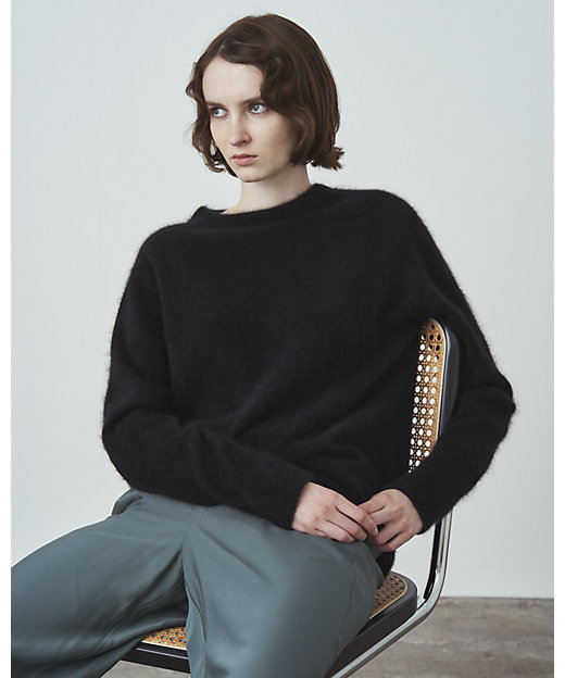 GARMENT DYE CASHMERE ｜ クルーネックセーター