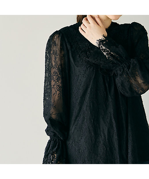 フラワーモチーフ付きレースブラウス（83035503） | Rose