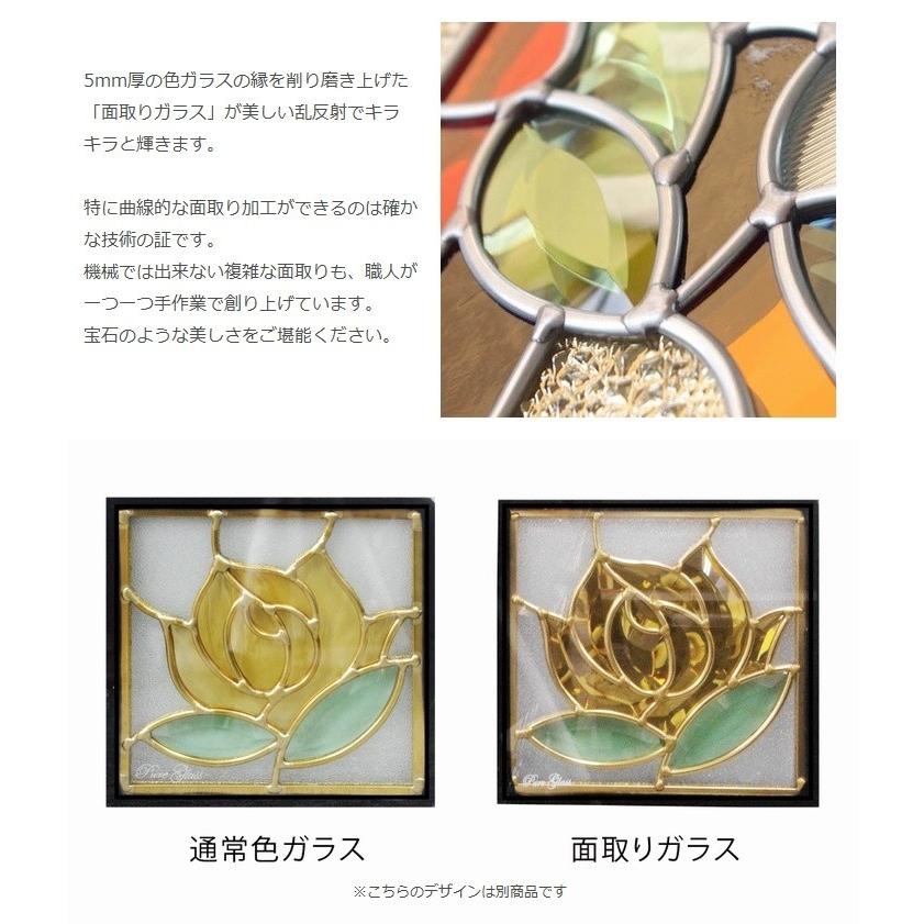 ステンドグラス 壁掛け 松 フレーム：ブラウン (SH-PR02) 幅524×高さ