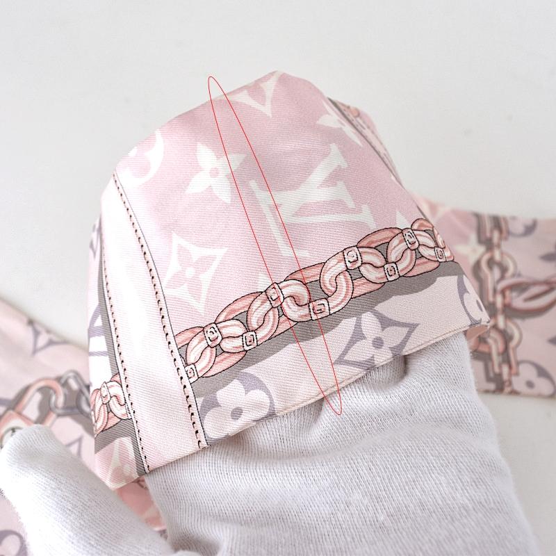 LOUIS VUITTON（ルイ・ヴィトン） リボンスカーフ バンドー