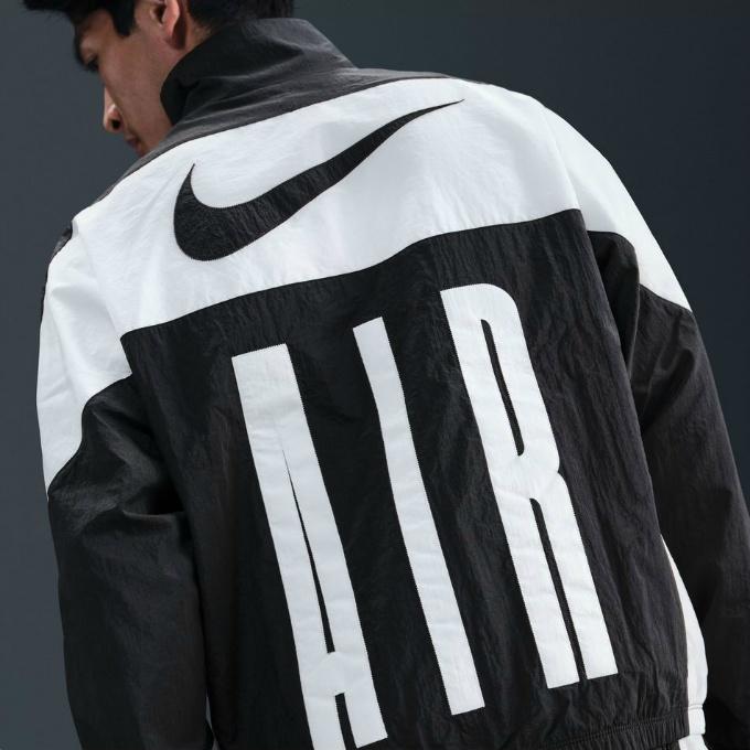 NIKE（ナイキ） ウインドブレーカー 上下セット メンズ NSW NIKEAIR