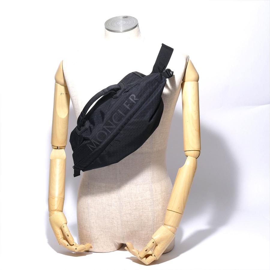 MONCLER（モンクレール） ボディバッグ ALCHEMYベルトバッグ 999