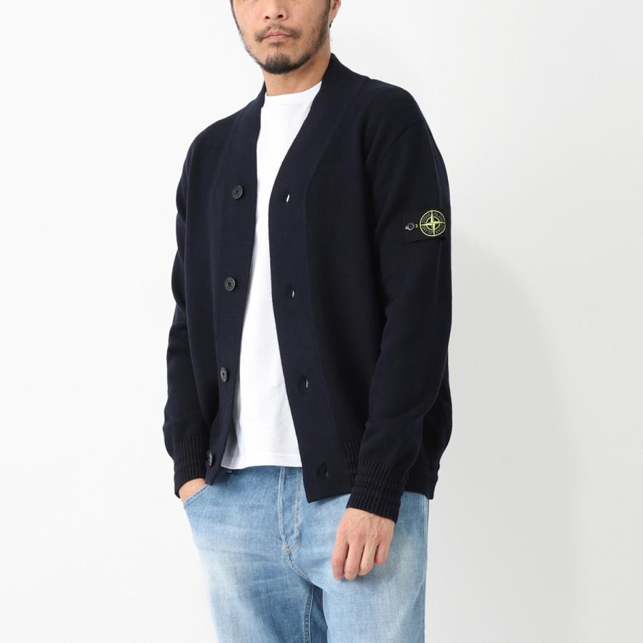 STONE ISLAND（ストーン アイランド） カーディガン 556A2 WINTER