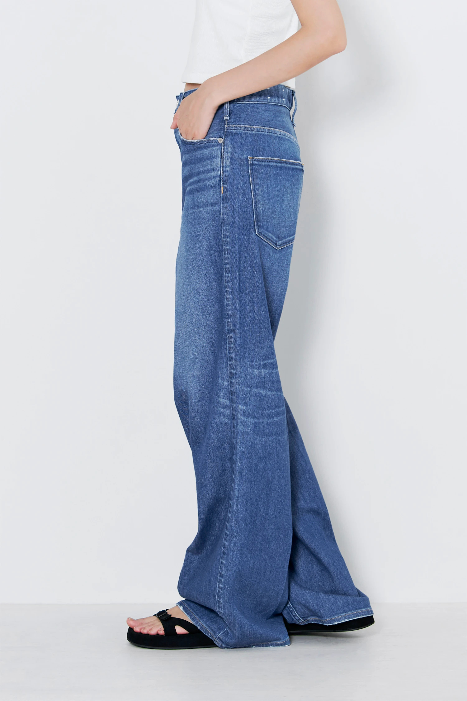 upper hights（アッパーハイツ）｜THE SISTERアイテムの詳細