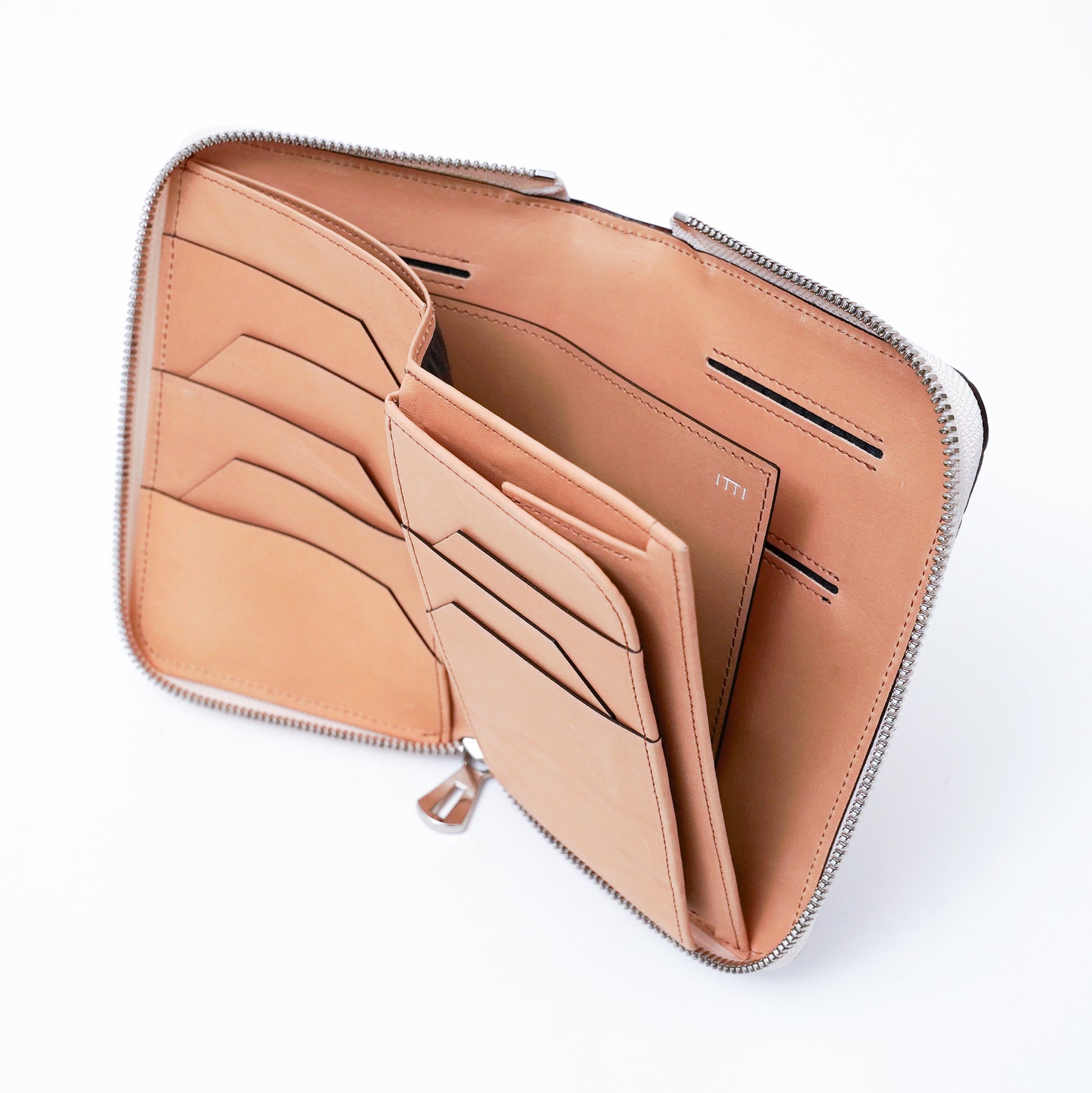 CRISTY STUFFING MID WLT.5 | Made with HCP tanned crocodile leather