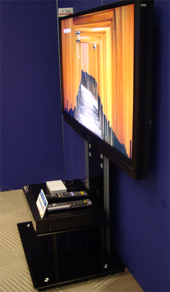 三菱電機、液晶テレビ「REAL」に新機種--ワイヤレス伝送のコンセプト