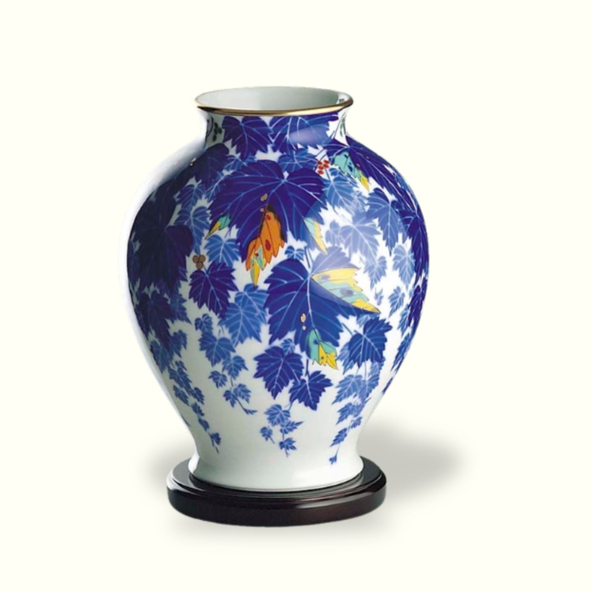 AY-KR-28_1.jpg?crop=center&