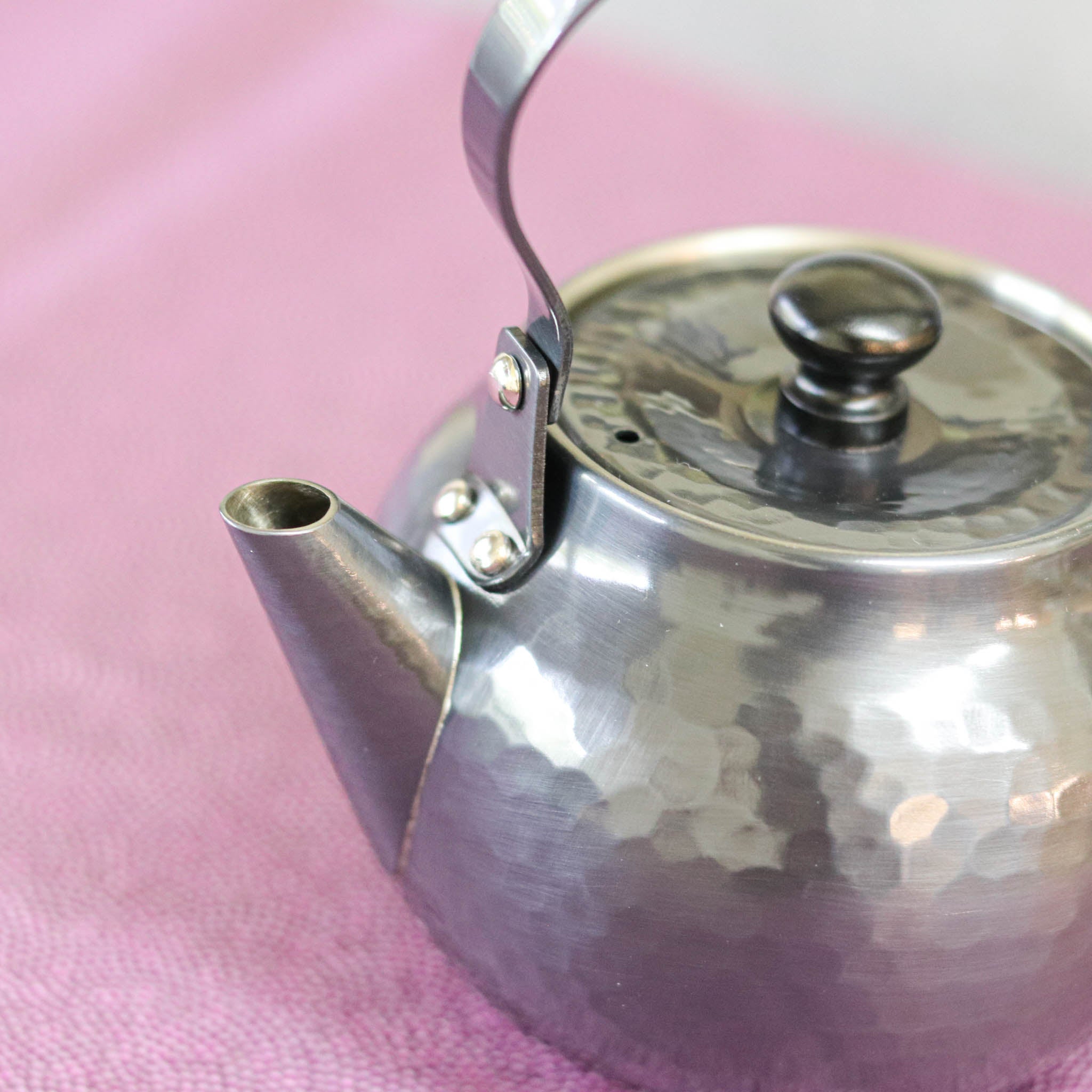 燕三条 急須 | 黒銅仕上(吊り式) | 新光堂