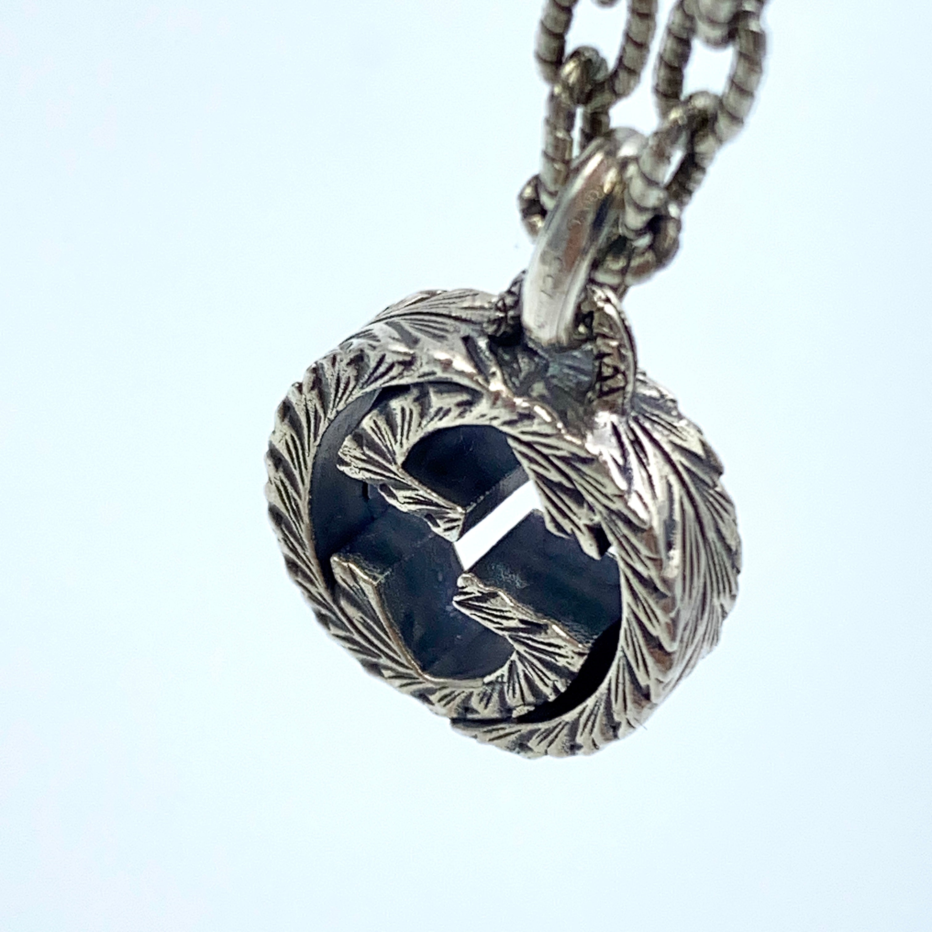 送料無料】GUCCI（グッチ）インターロッキング ペンダント ネックレス