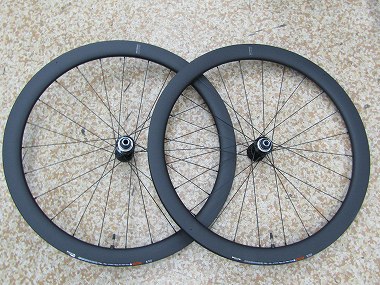 ロードホイールが特価で激安です。全国通販やってます。カンザキバイク