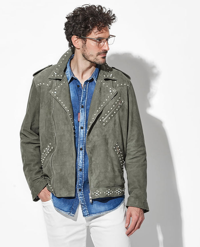 0125Dfour_001_M_006_700x.jpg?v