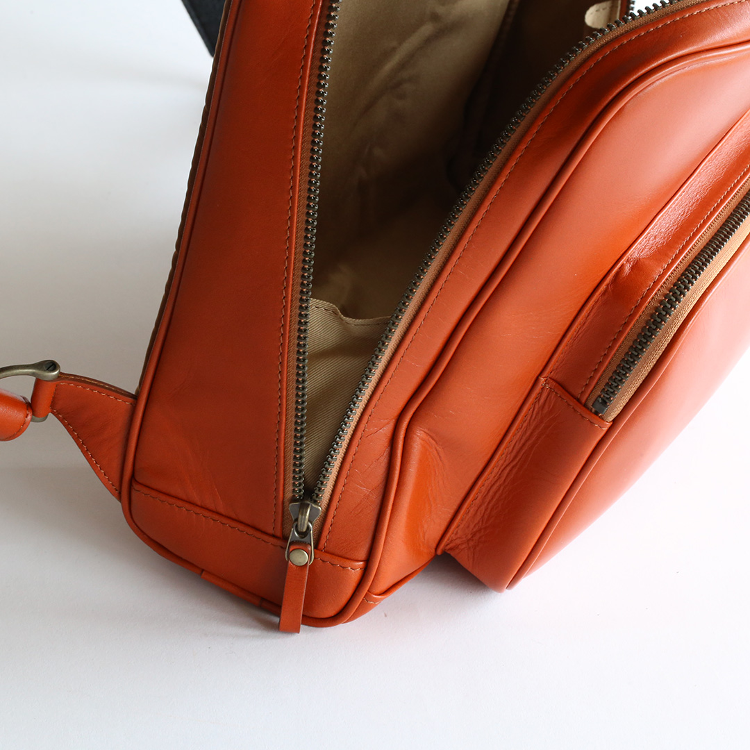 三田村カバン おとな旅あるき旅公式リュック | 香久山鞄