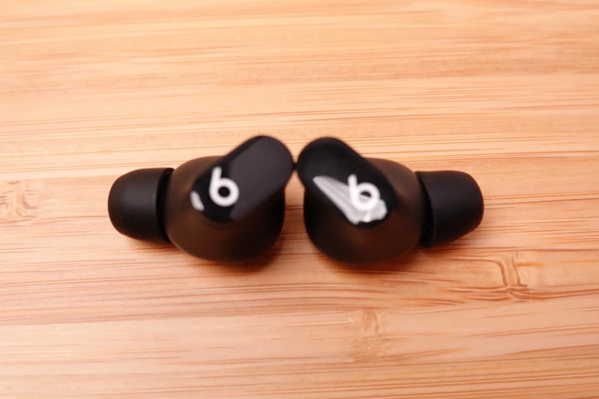 6製品比較】Beats Studio Buds におすすめのイヤーチップはこれ！｜耳