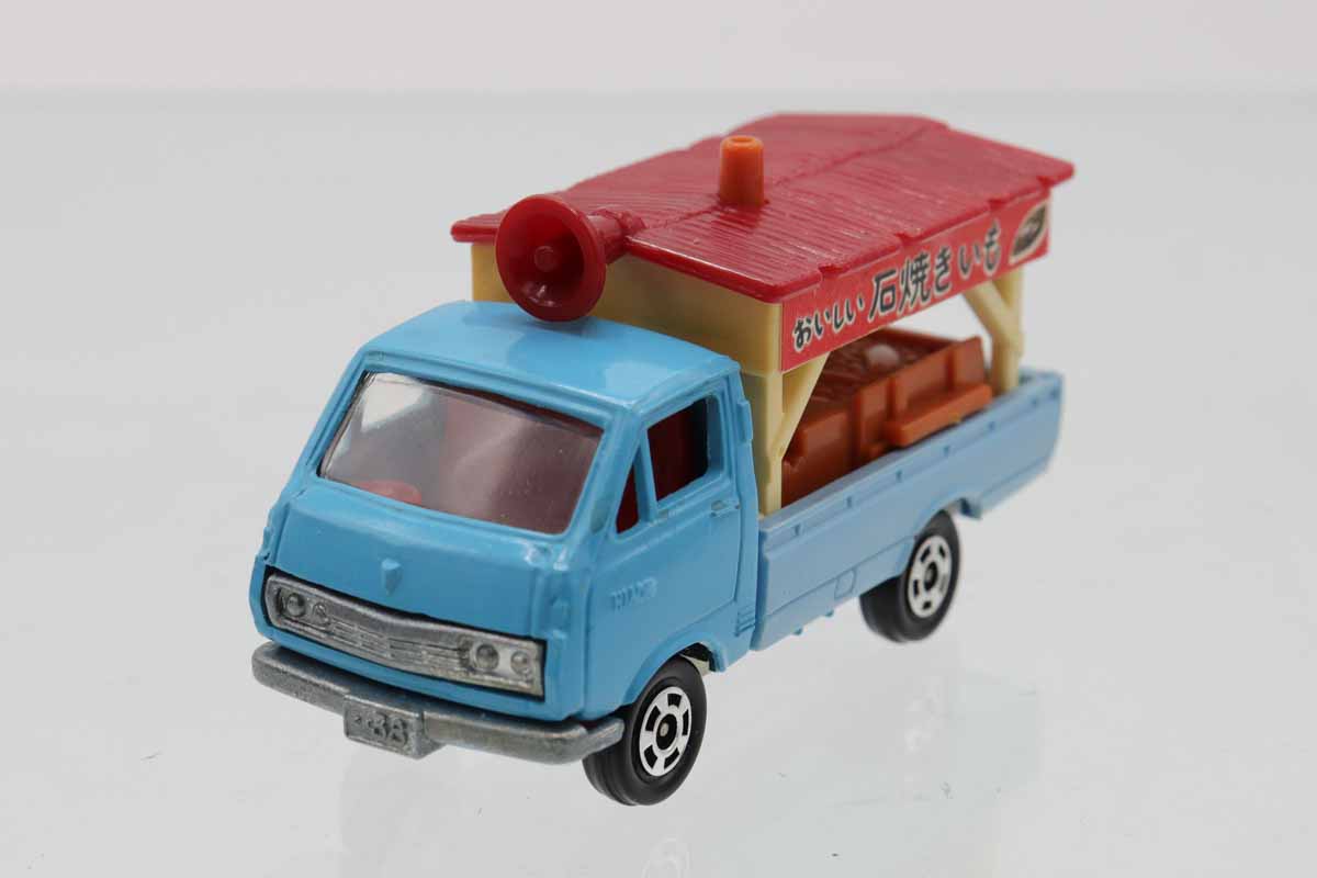 ミニカーショップ ケンボックス トミカ 赤箱(日本製)☆27☆トヨタ