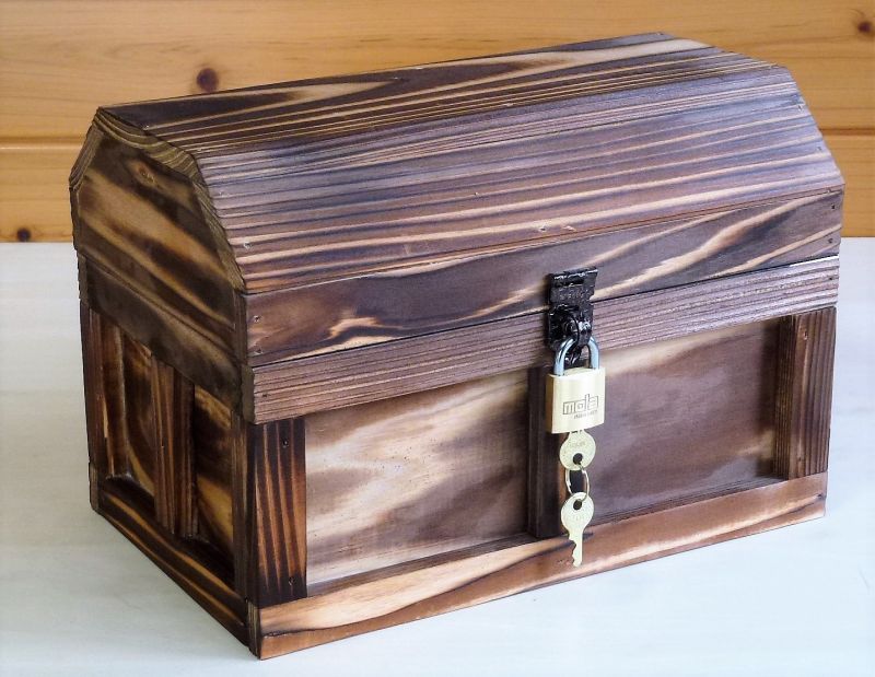 海賊宝箱】シンプル海賊箱（中）焼杉仕様 ロゴ、三方飾り金具なし