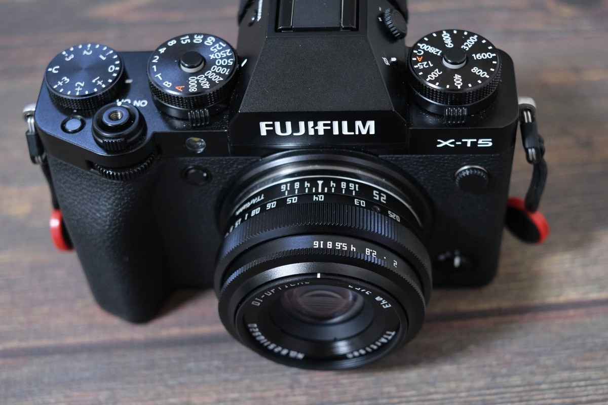 富士フイルム用「銘匠光学TTArtisan 25mm F2」を購入！安いけど良い