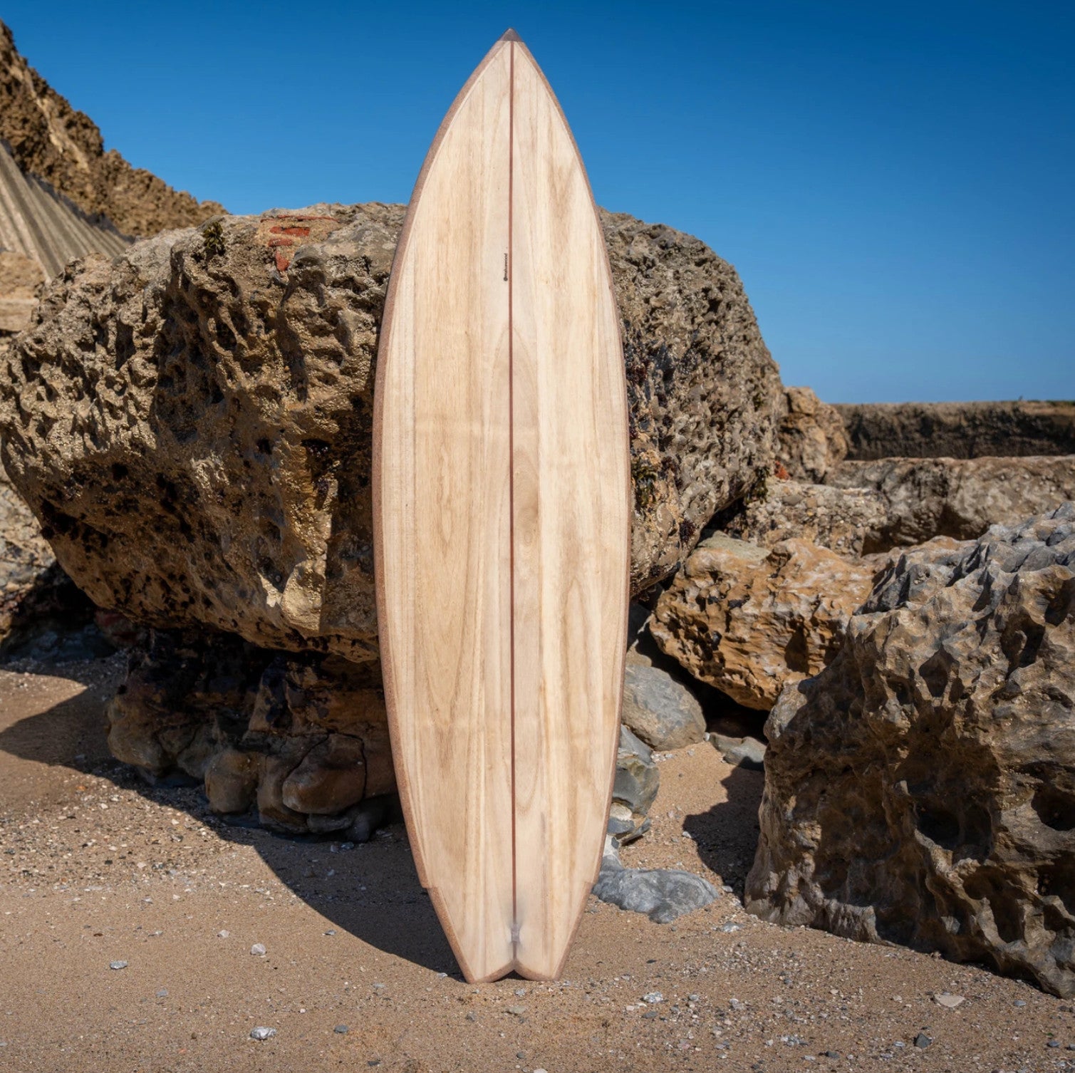 フィッシュ・サーフボード》スピード × スタイル × お洒落な木目｜木製