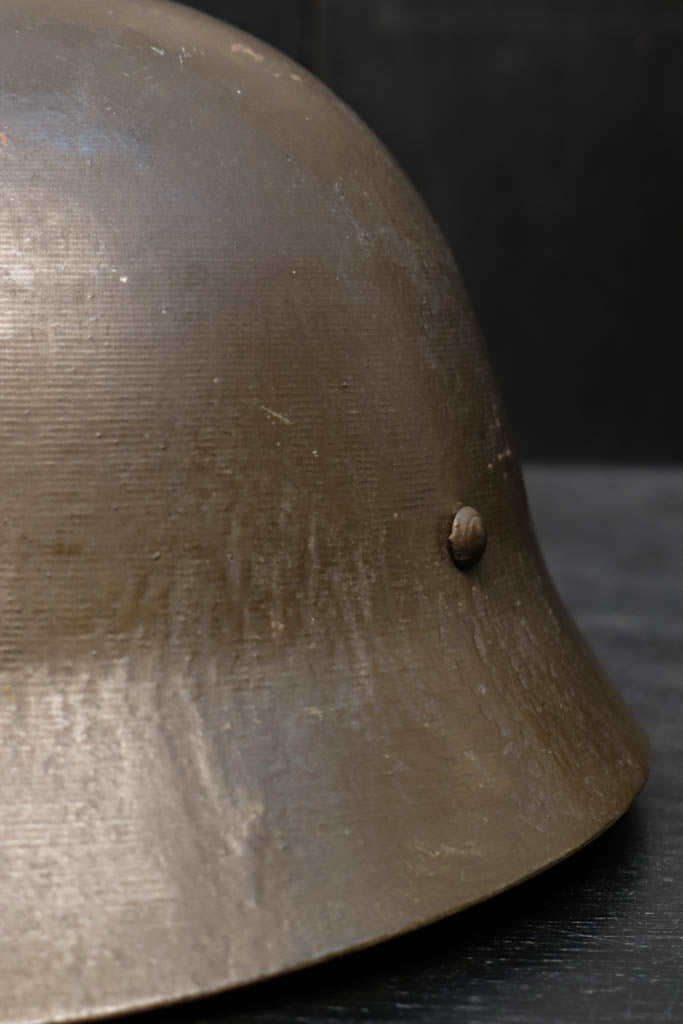 時代を重ねた渋みある鉄製ヘルメット DC1734 – 古福庵 [ KOFUKUAN