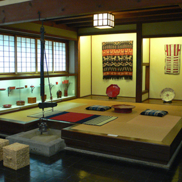 倉敷民藝館公式ホームページ・展示・企画展