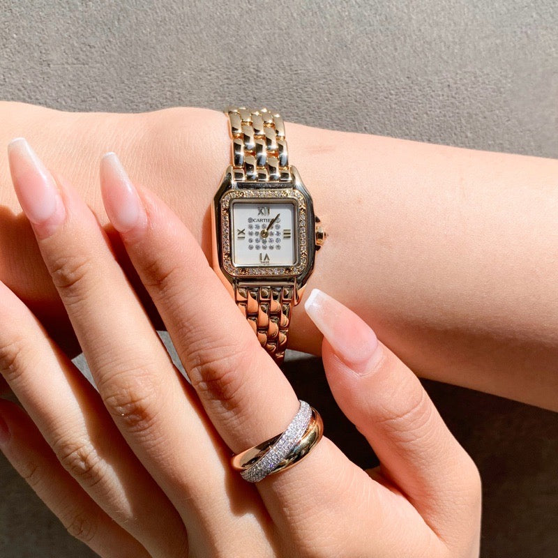 パンテール SM K18YG ホワイトシェル文字盤 純正ダイヤ – LE MIRAIS