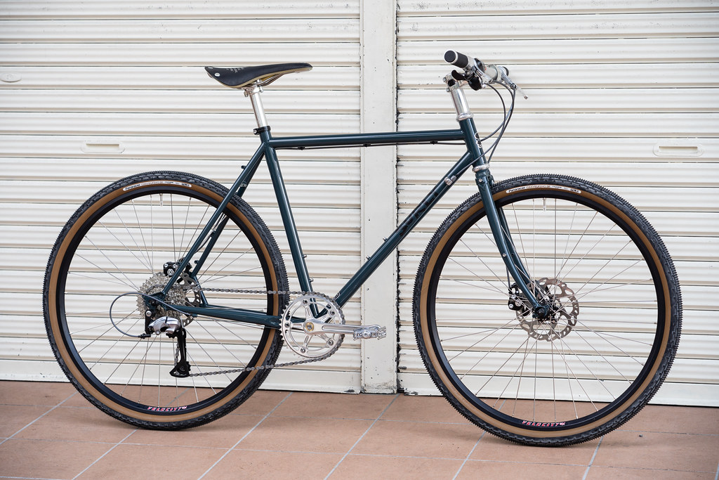 SURLY* straggler / BUILT BY BLUE LUG - CUSTOMER'S BIKE CATALOG