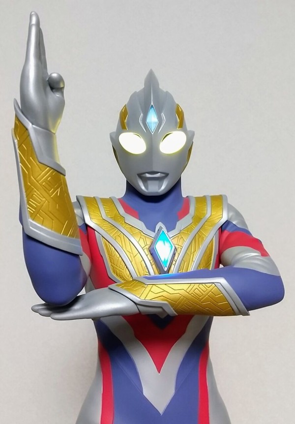 3弾はギミック満載な40cmのトリガー！】Ultimate Article ウルトラマン