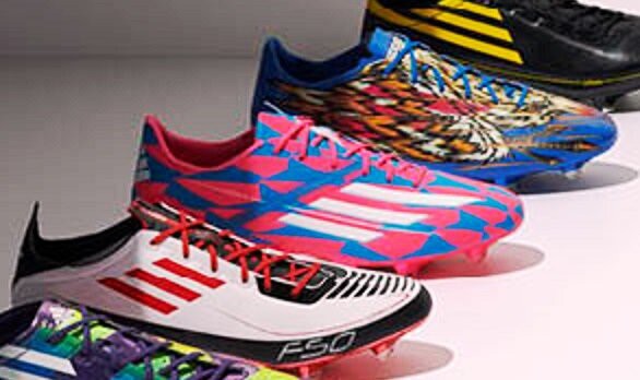 激アツ】ついにF50アディゼロが超限定復活！MEMORY LANE PACK登場