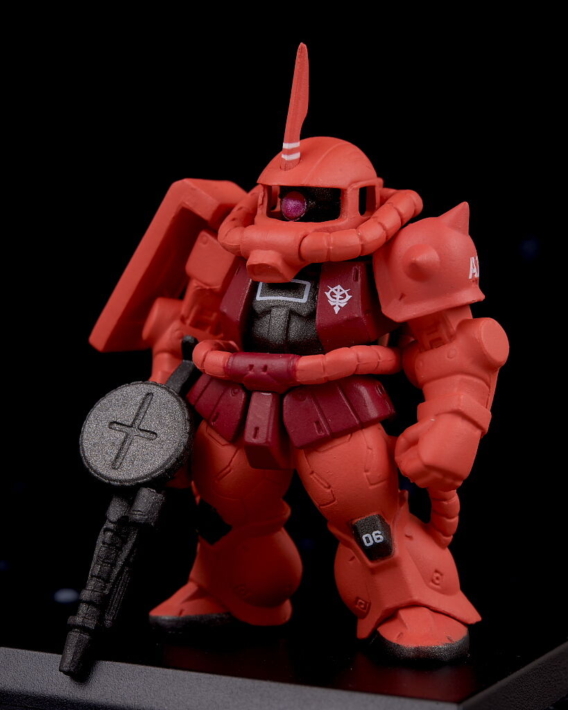 FW GUNDAM CONVERGE:CORE キャスバル専用ガンダム＆赤い彗星の軌跡