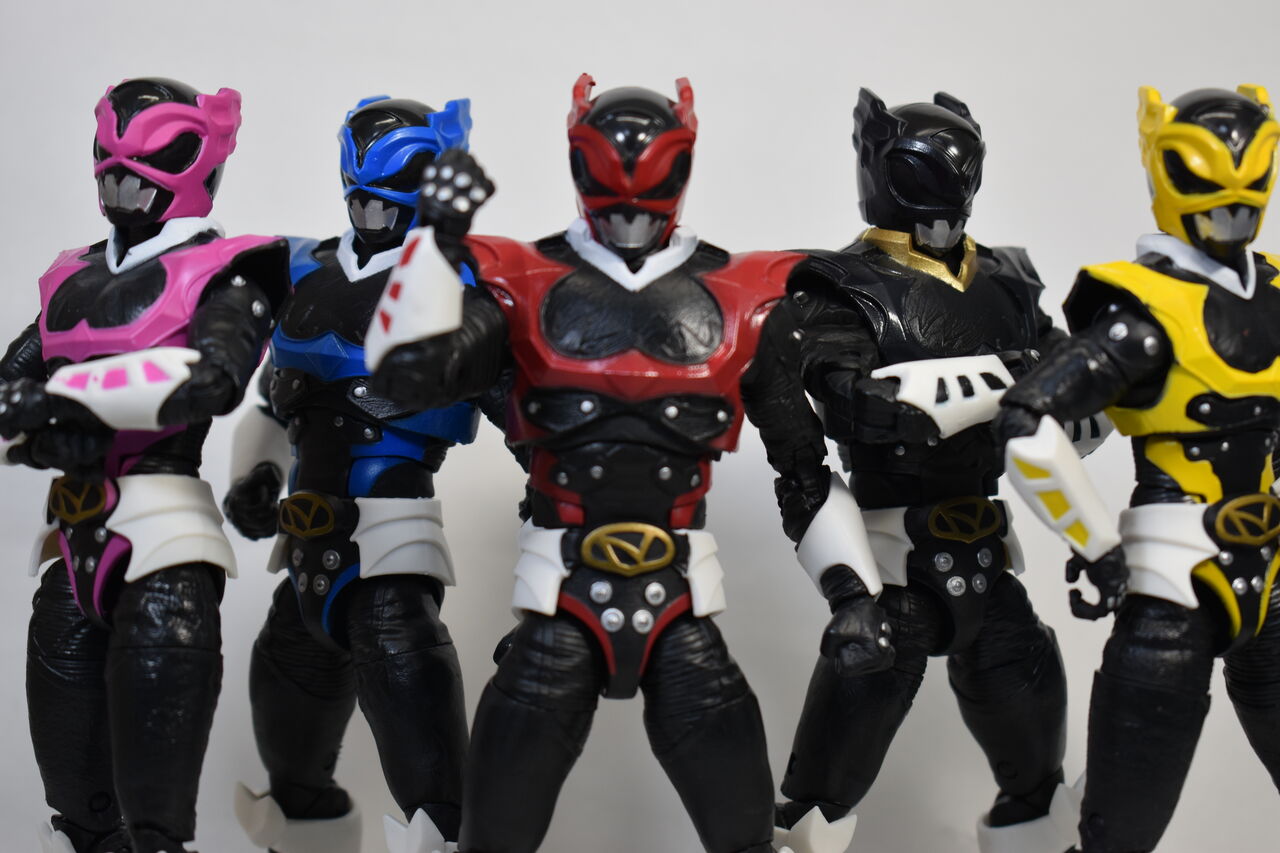 POWER RANGERS LIGHTNING COLLECTION IN SPACE PSYCHO RANGERS