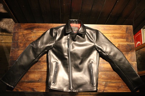 ウチの店がKADOYAに別注しているTWR-H5とTCR-H4が入荷!! : バイク