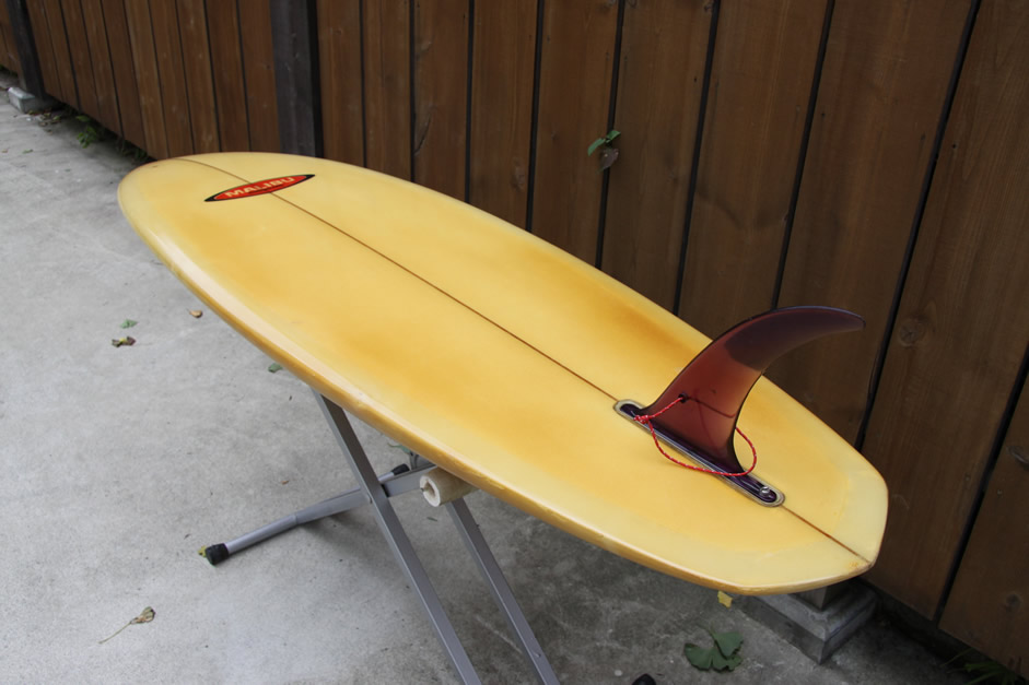 日本最古のボードブランド Malibu : HOLYSMOKE