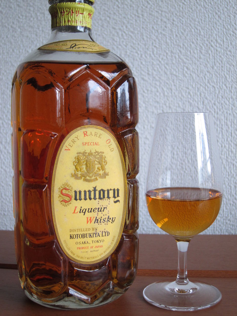 サントリーウイスキー 角瓶 1950年代流通 寿屋 ウイスキー特級表記 43