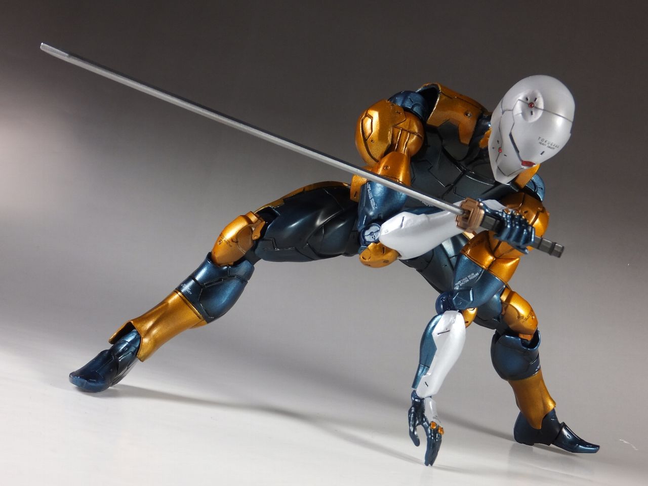 PLAY ARTS改 METAL GEAR SOLID サイボーグ忍者 レビュー : 物欲を解放