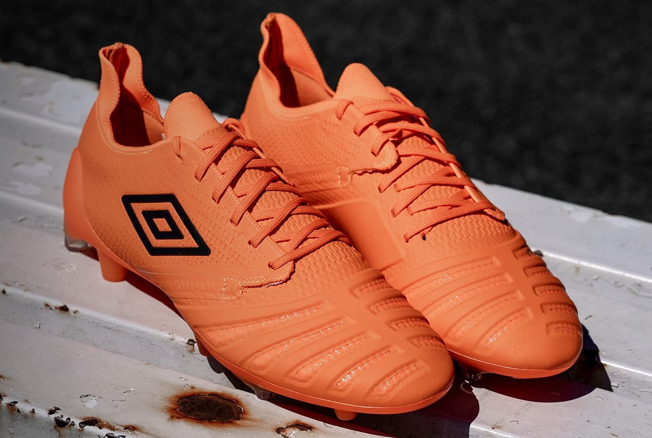 新型】 アンブロ UX Accuro 3 PRO FG 正式公開 : Kohei's BLOG