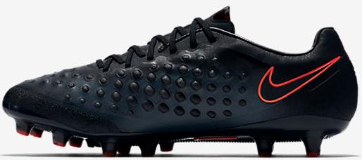NIKE マジスタオーパス2 AG-PRO 登場 Pitch Dark Pack : Kohei's BLOG
