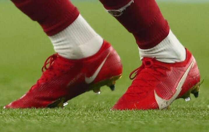 マーキュリアルヴェイパー13エリートのNIKE BY YOU作品集vol.1 (プロ