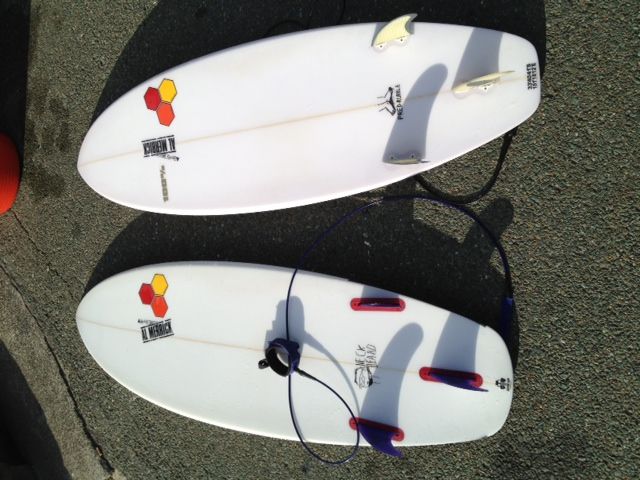 フレッドラブルVSネックベアード 掘れた波での評価 | AWSM SURF