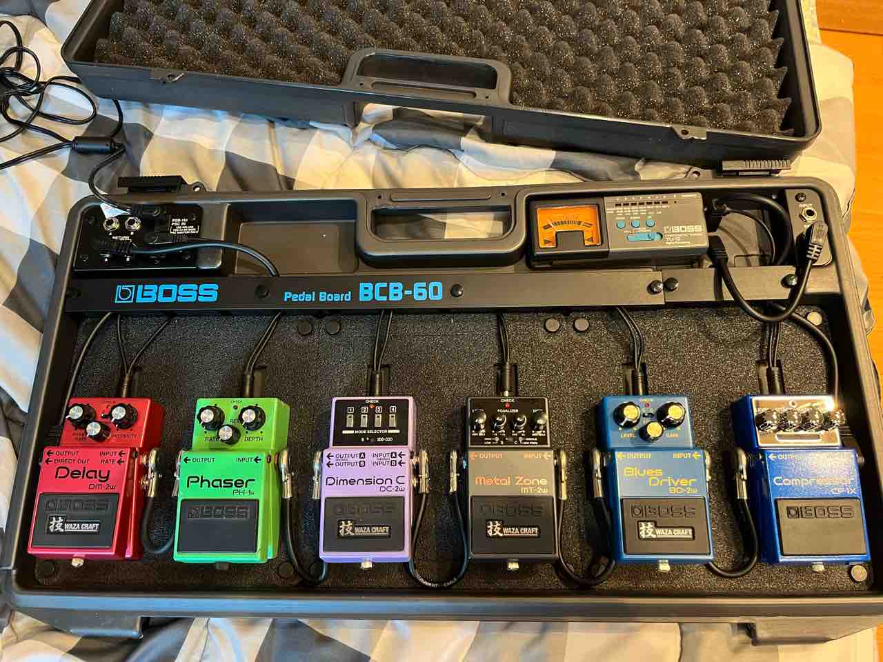 エフェクターボードを購入してみた♫ : 子守唄はHeavy Metal♫