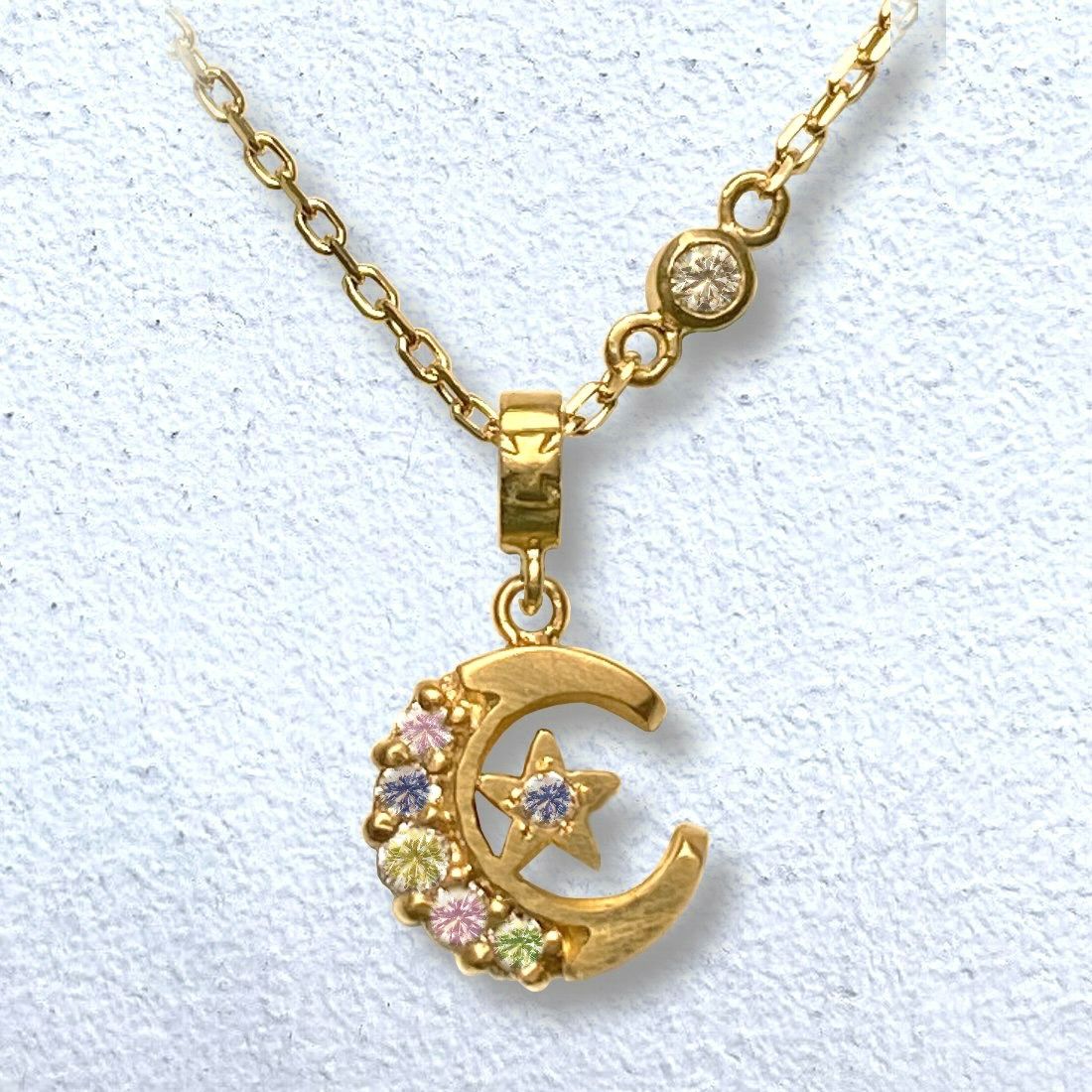 PETITE CRESCENT MOON NECKLACE 18k Yellow Gold / Multi Color