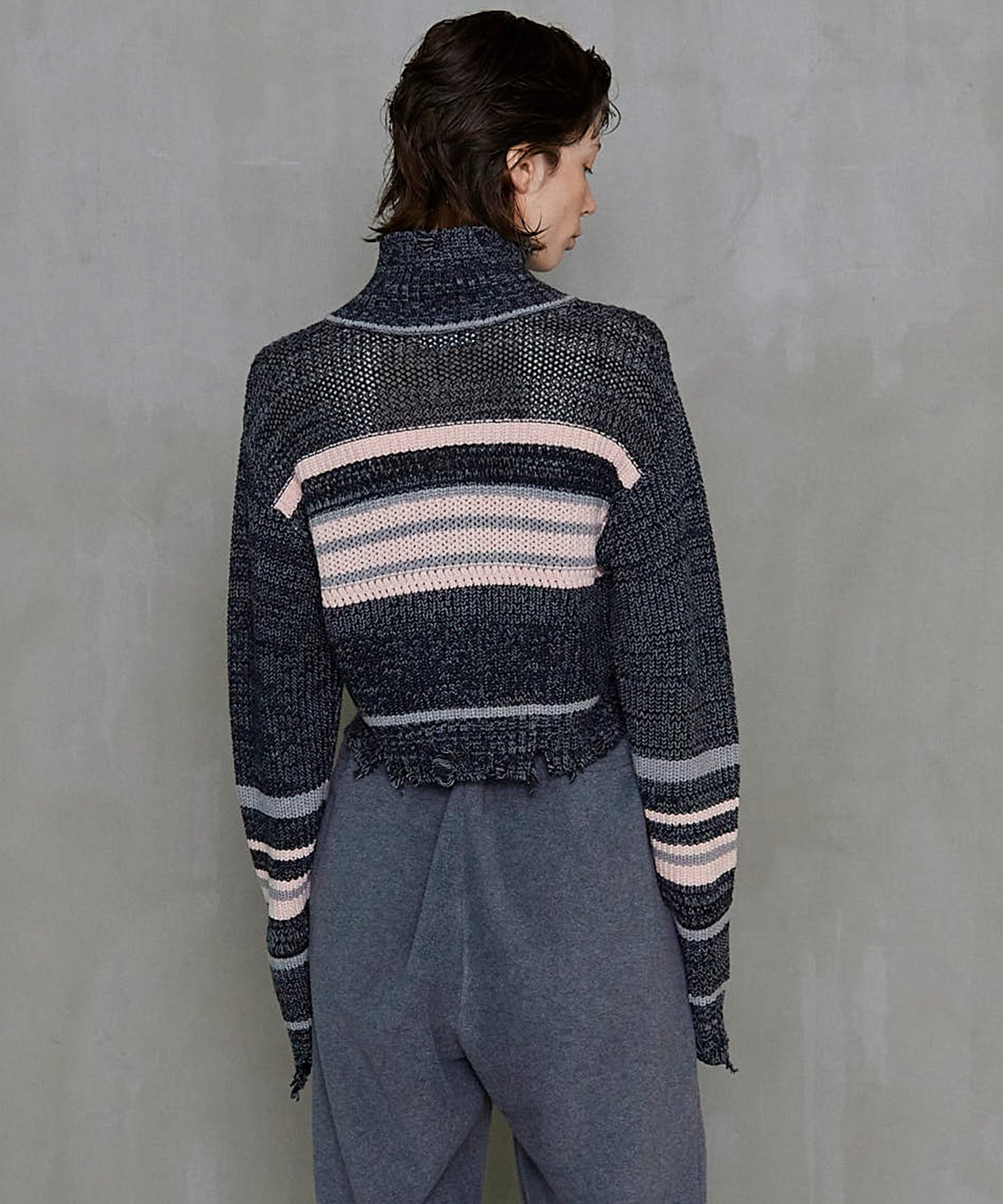 SALE】Front Zip Mesh Border Knitwear