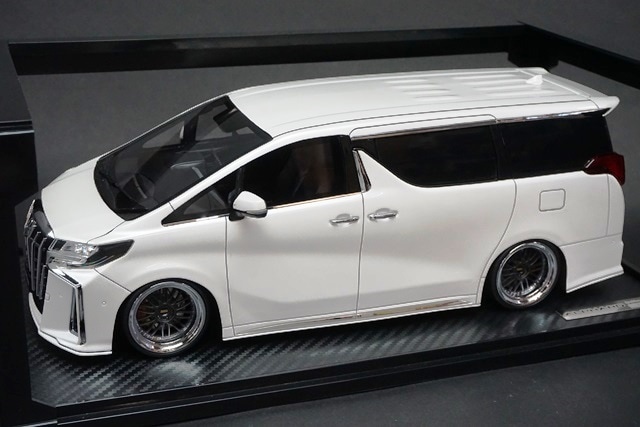 1/18 イグニッションモデル IG2427 トヨタ アルファード (H30W