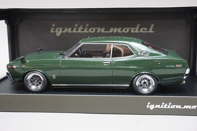 1/18 イグニッションモデル IG0620 日産 ローレル 2000SGX (C130