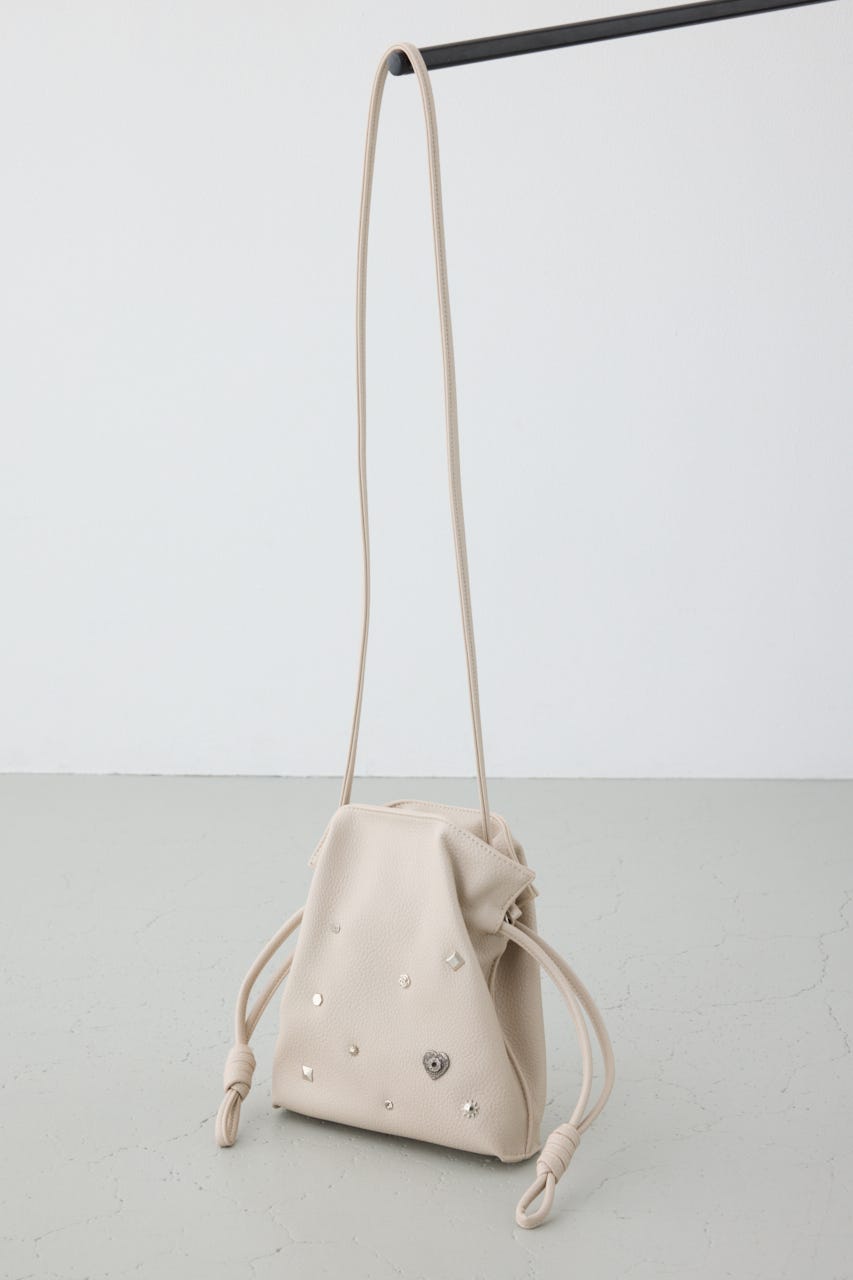 AZUL BY MOUSSY | モチーフスタッズドローストリングバッグ (すべて