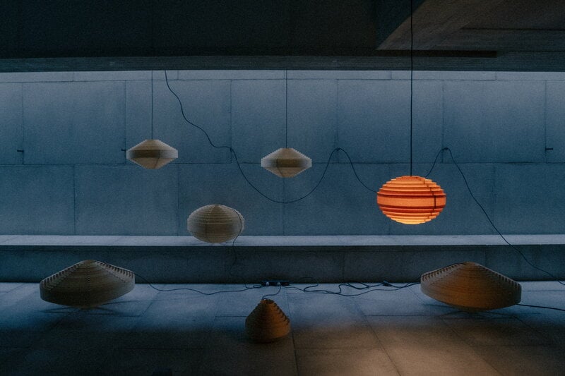 Vaarnii 1001 Hans pendant, 38 cm, pine | Finnish Design Shop