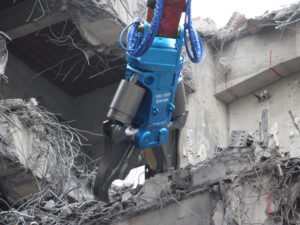 TSRCクラッシャー | 商品情報 | オカダアイヨン